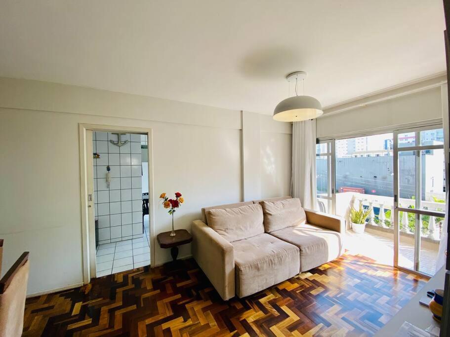 Apartamento Otima Localizacao Quadra Mar E *